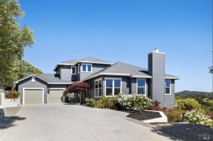 Ext-gray-garage-doors